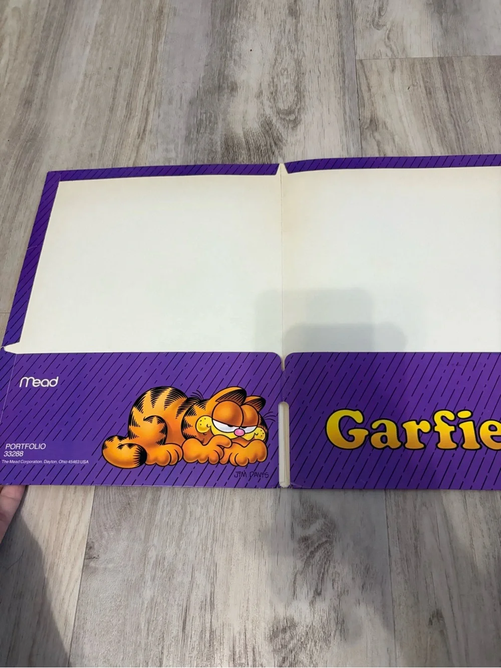 Vintage Mead Purple Garfield & Pooky Bear Folder  33288